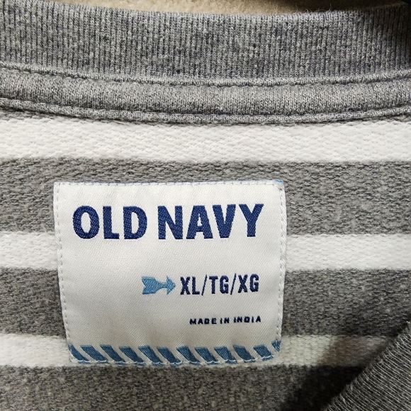 Old Navy Men's Gray and White Striped Pullover Sweatshirt Size XL - Picture 6 of 6